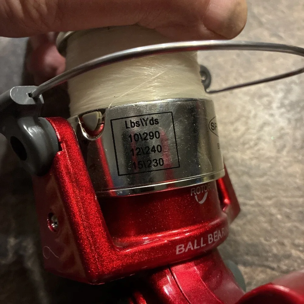 shakespeare fishing reel spectrum big water SP5155 Red working Spin Cast